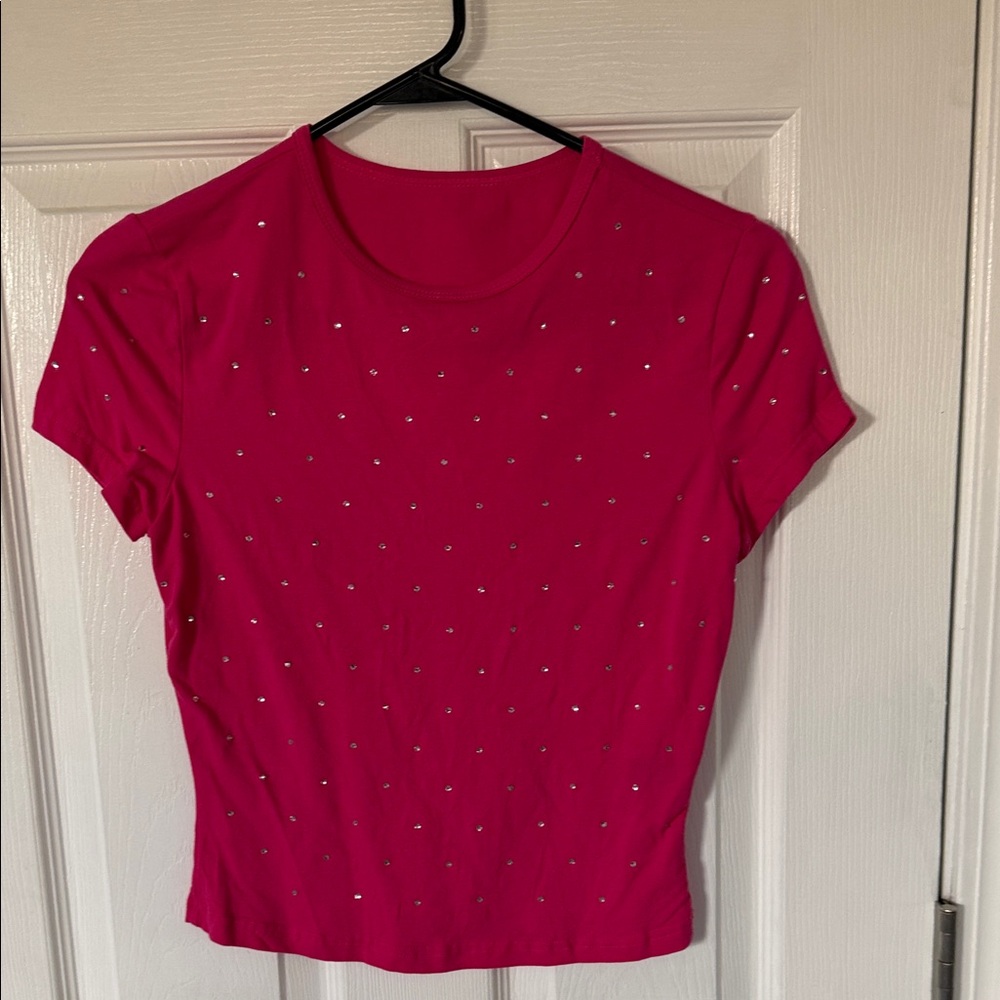Fuchsia Embellished Short Sleeve Women's Top